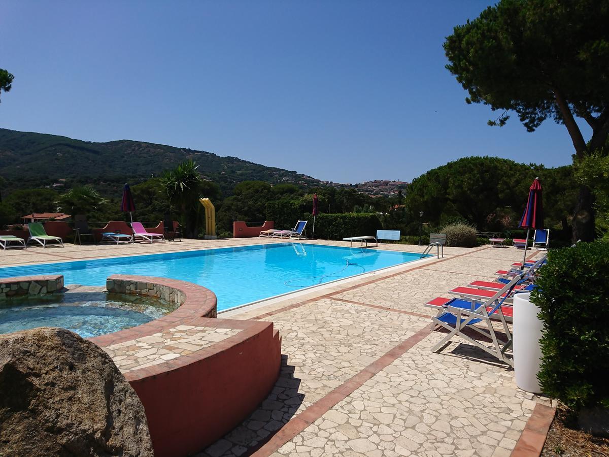 Melograno Camera Aparthotel Capoliveri (Isola d'Elba)